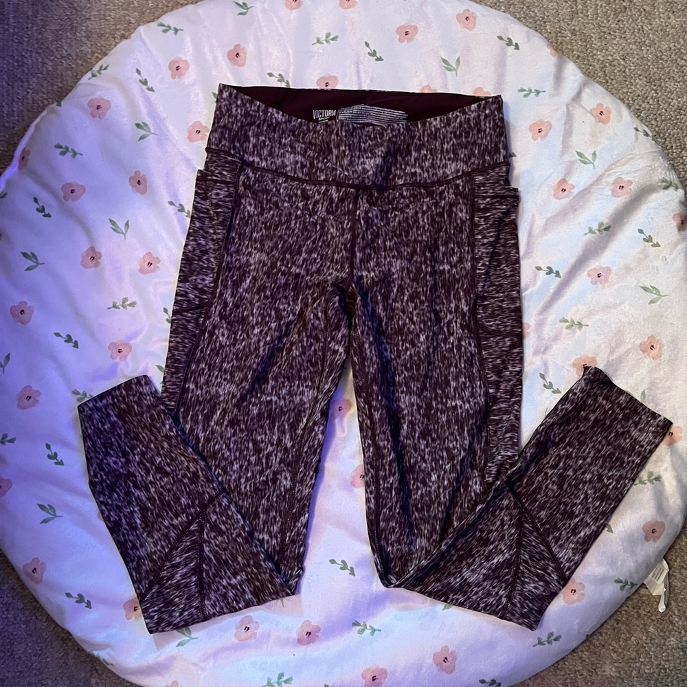 Victoria’s Secret purple workout legging large